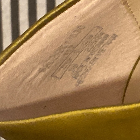 ZARA BASIC CHARTREUSE SATIN BOW HEELS SZ 36 SATEEN FORMAL WEDDING TUXEDO CHURCH - Picture 9 of 16